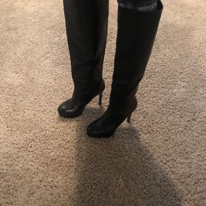 Max Studio Platform Knee Highs♥️